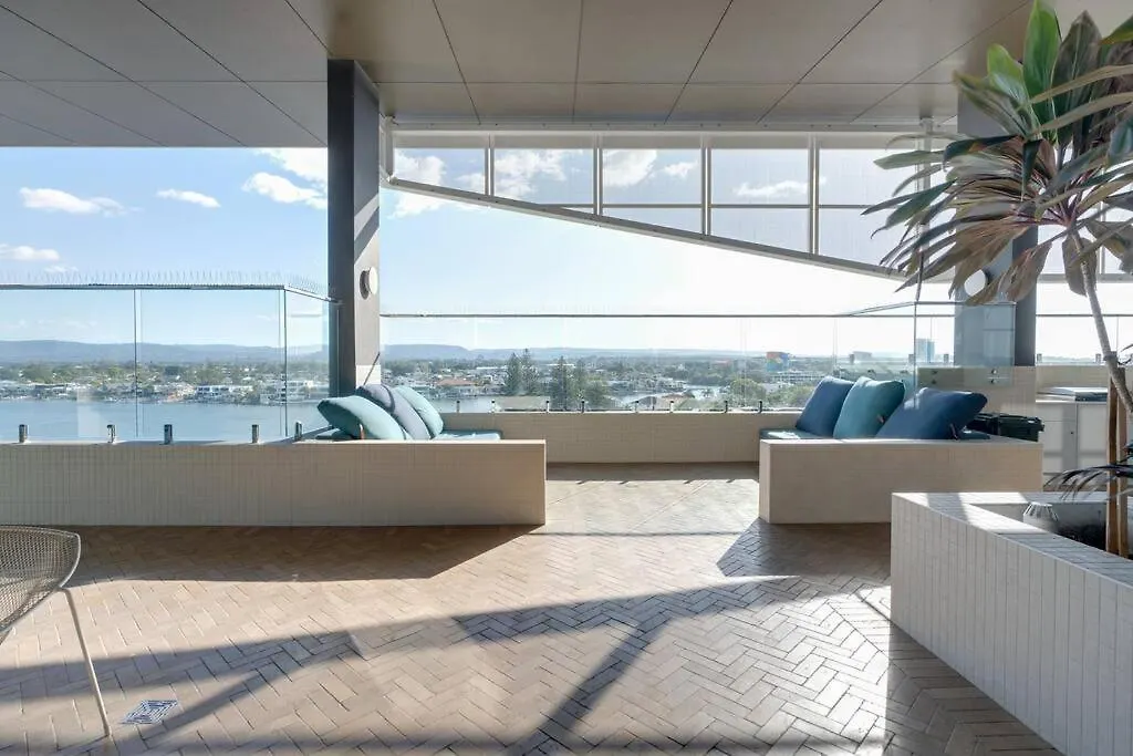 Stylish 2Br Getaway In Gold Coast Apartment Australia