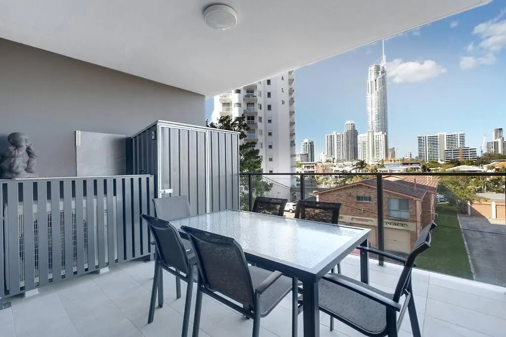 Stylish 2Br Getaway In Gold Coast Apartment Australia