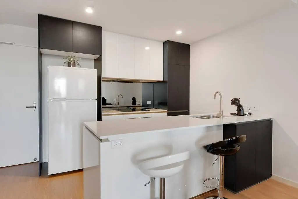 Stylish 2Br Getaway In Gold Coast Apartment 0*,